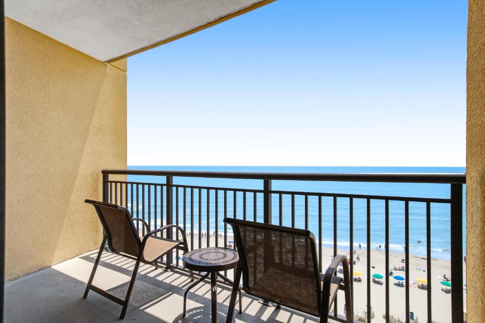 One-Bedroom Suite - Ocean Front  interior